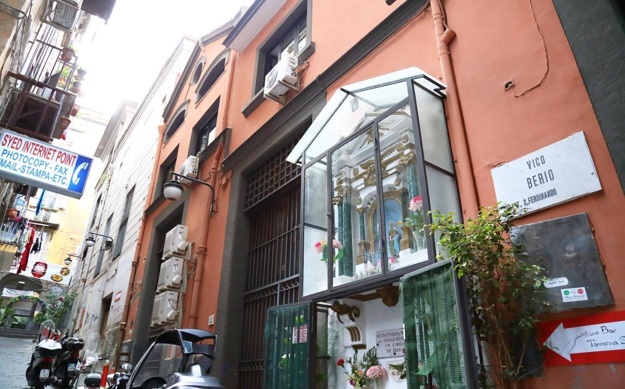 B&B Patane' ナポリ エクステリア 写真